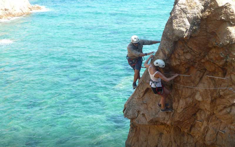 QuÃ© hacer en la Costa Brava, vias ferratas y montaÃ±a